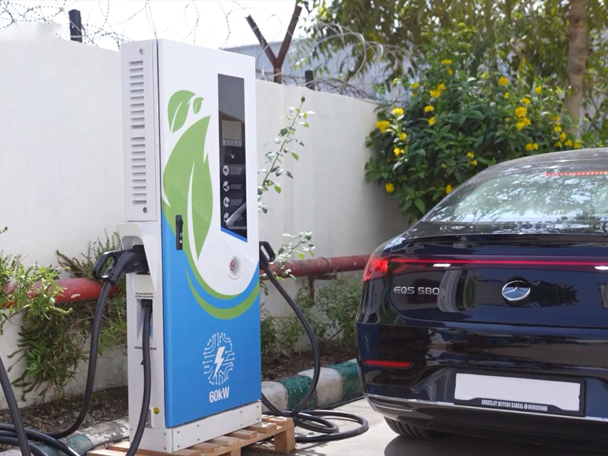 Electric vehicles using DC fast charging